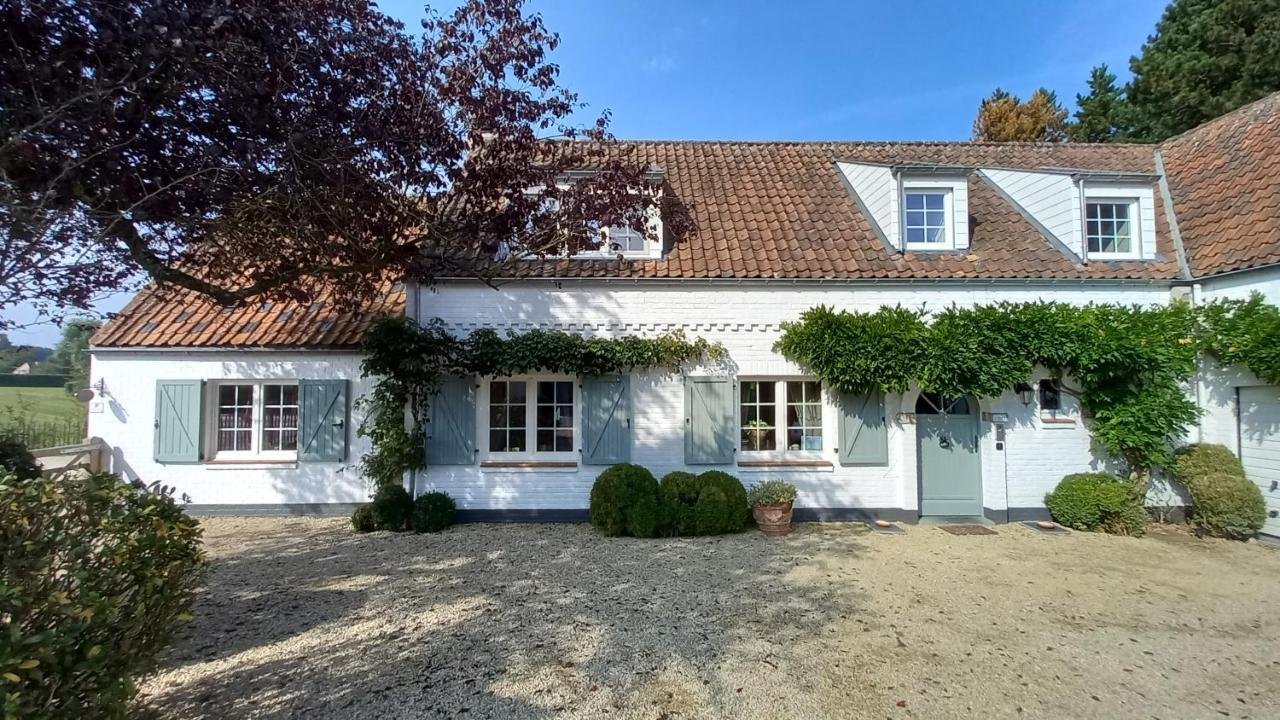 Chambres D'Hotes - Au Clos D'Amande Lasne Exterior foto