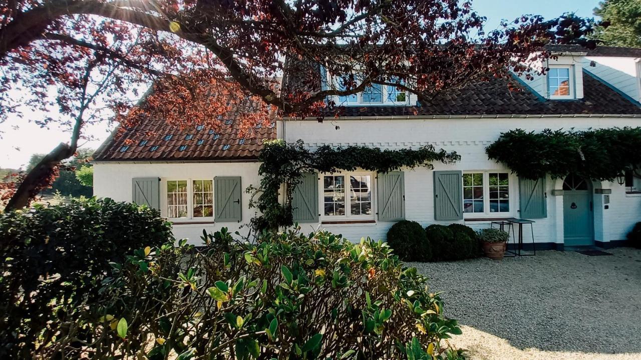 Chambres D'Hotes - Au Clos D'Amande Lasne Exterior foto