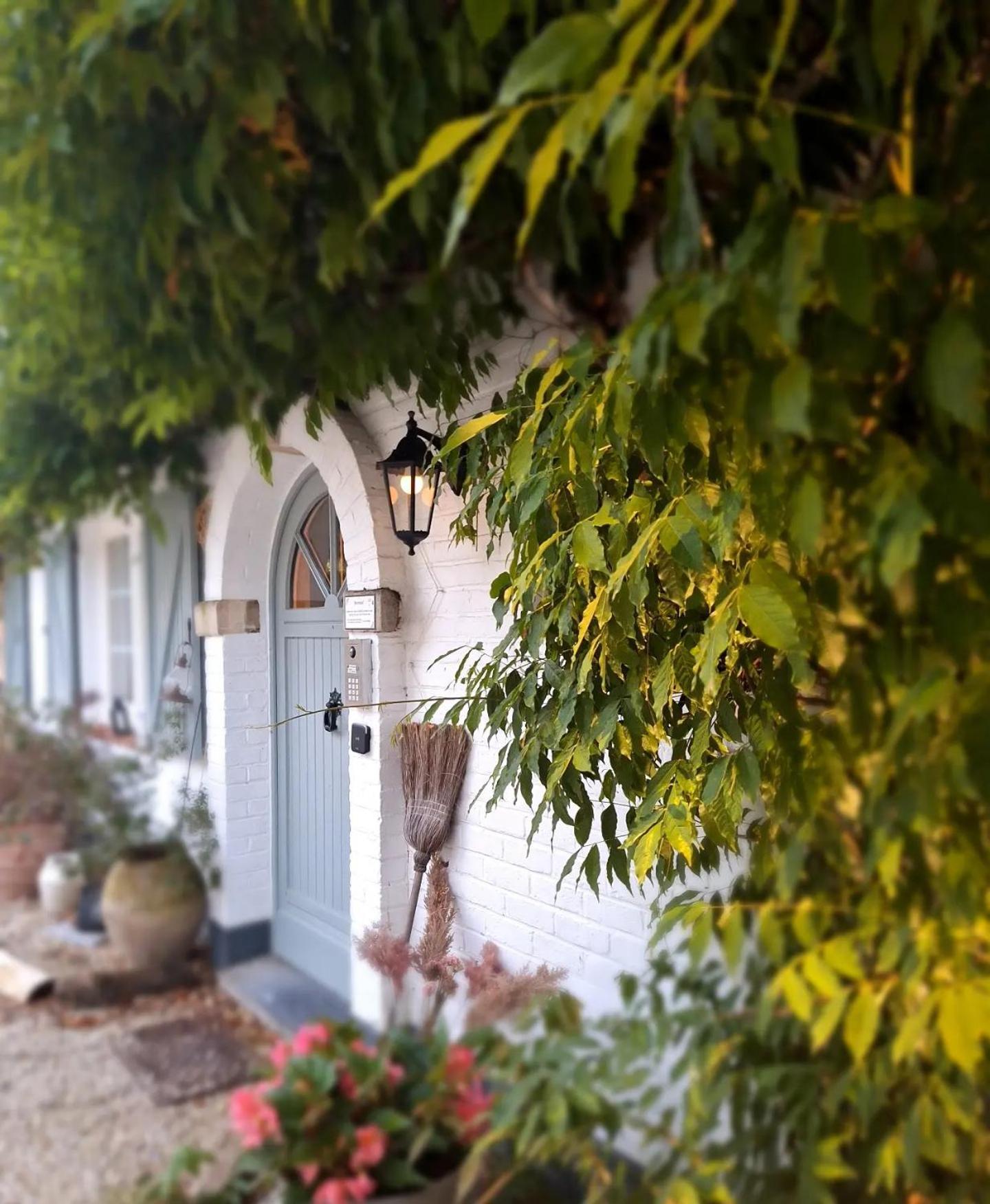 Chambres D'Hotes - Au Clos D'Amande Lasne Exterior foto